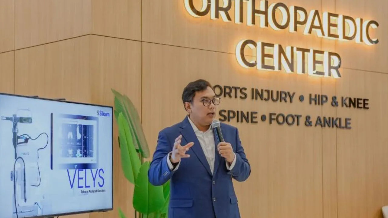 Inovasi Layanan Ortopedi: Teknologi VELYS Perkuat Pembedahan Lutut di Siloam Hospitals Mampang